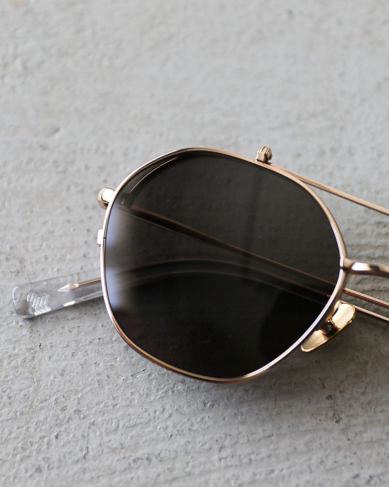 OWN EYEWEAR オウンアイウェア #17 サングラス FLIP-UP GOLD / GREY
