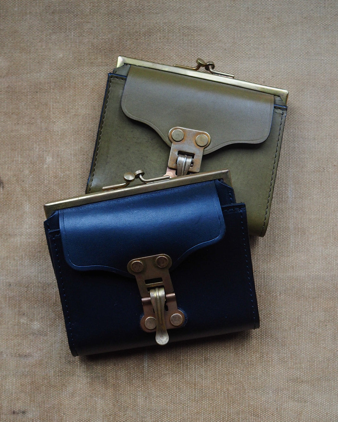 男女問わずにおすすめしたい財布 "VASCO VSC-713 LEATHER VOYAGE PURSE WALLET"
