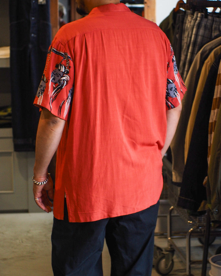 STAR OF HOLLYWOOD SH39704 / HOPSACK RAYON PULLOVER “SHRUNKEN HEAD” RED