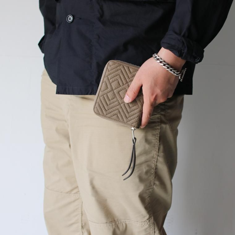 ITUAIS イトゥアイス RO-RO WALLET SHORT Greige