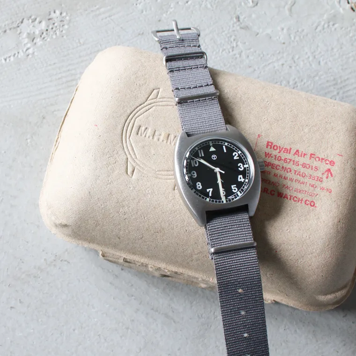 MONTRE ROROI M.R.M.W   Royal army W-10  Standard