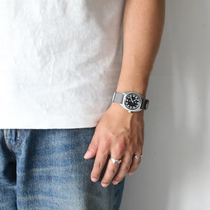 MONTRE ROROI M.R.M.W   Royal army W-10  Standard