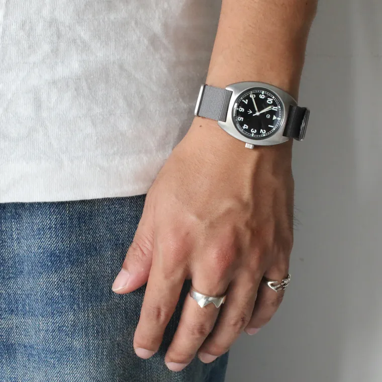 MONTRE ROROI M.R.M.W   Royal army W-10  Standard
