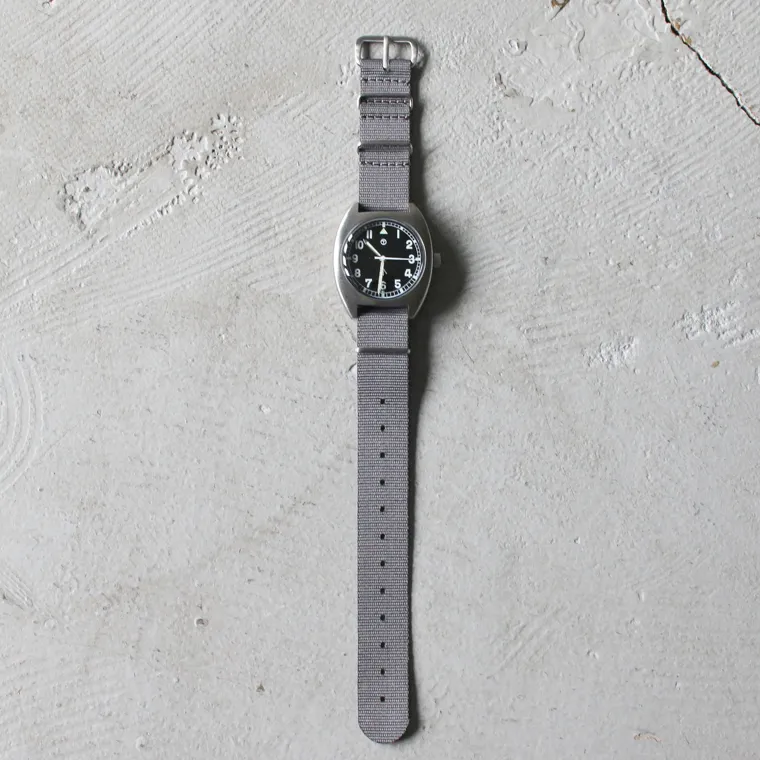 MONTRE ROROI M.R.M.W   Royal army W-10  Standard