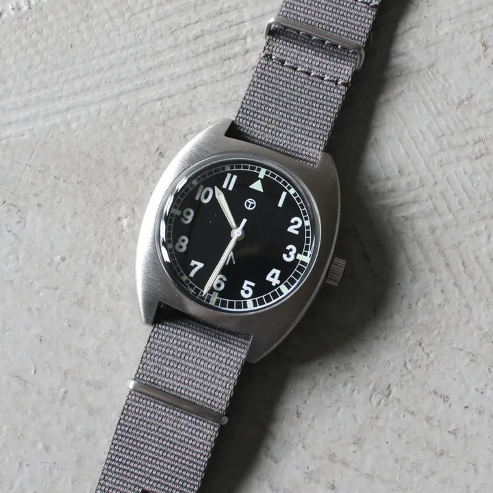 MONTRE ROROI M.R.M.W   Royal army W-10  Standard
