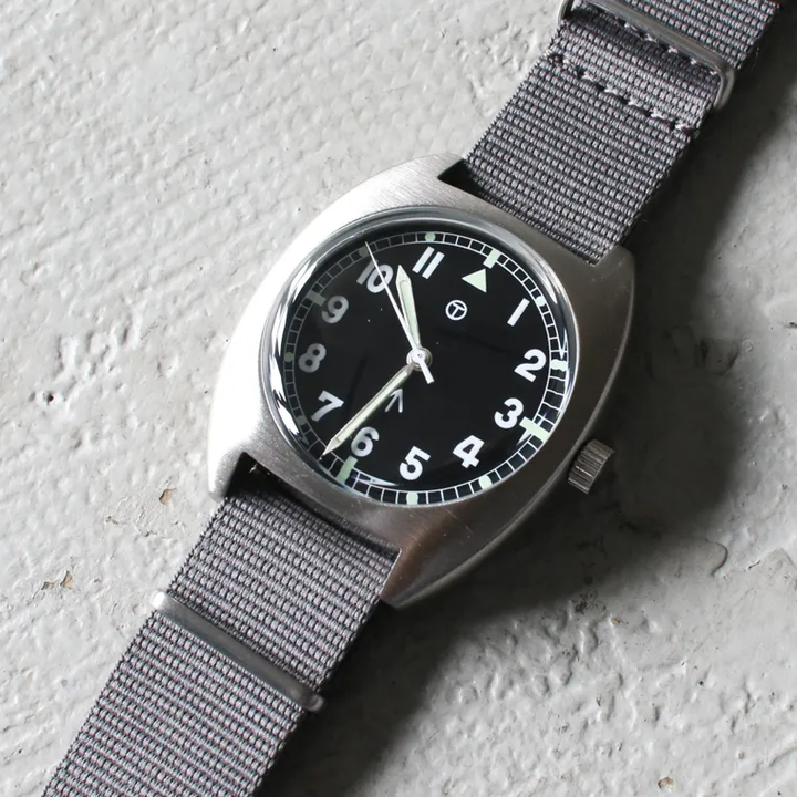 MONTRE ROROI M.R.M.W   Royal army W-10  Standard