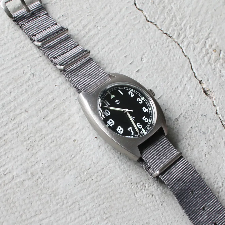 MONTRE ROROI M.R.M.W   Royal army W-10  Standard