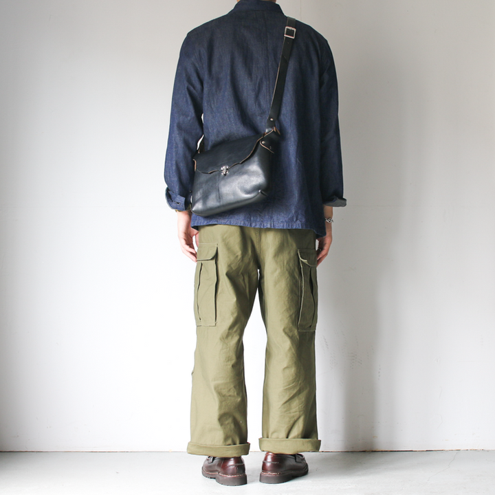 FERNAND LEATHER フェルナンドレザー iPad Latch Pouch ブラック