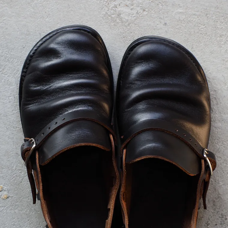 FERNAND LEATHER  MIDDLE ENGLISH  Black