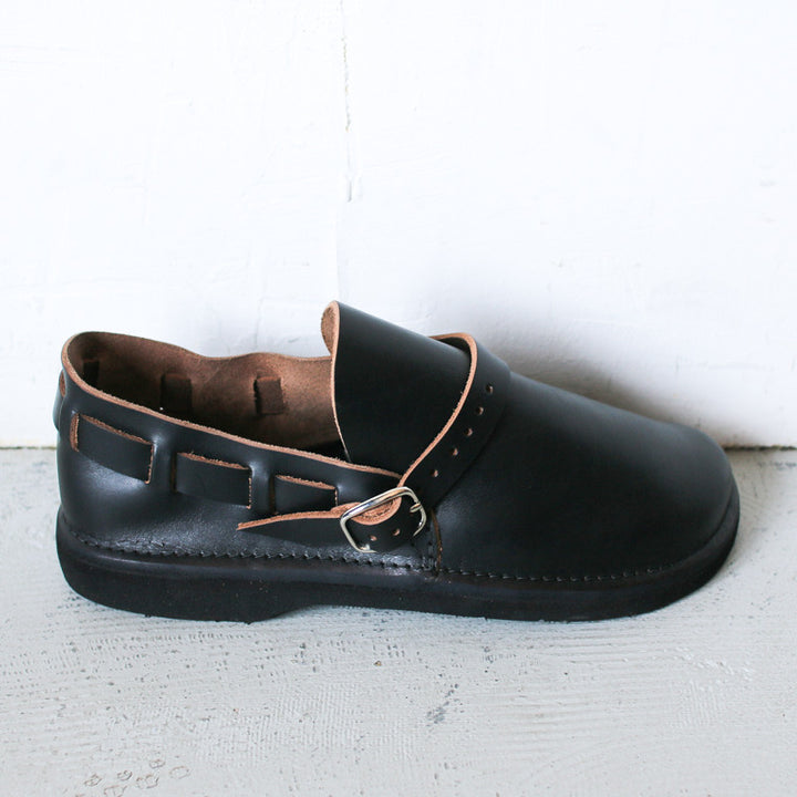 FERNAND LEATHER  MIDDLE ENGLISH  Black