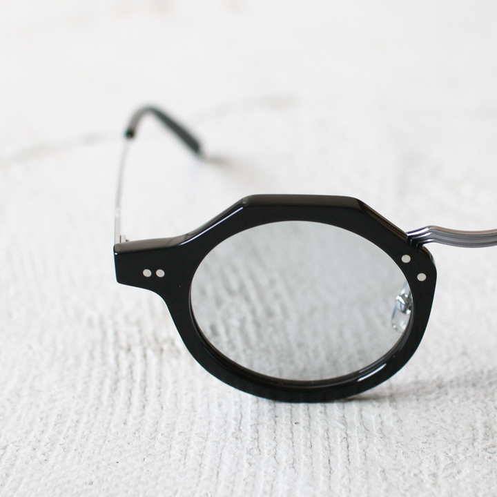 NEW. EYEWEAR  PASTOR‘S
