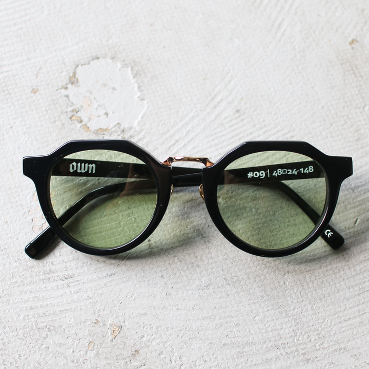 OWN EYEWEAR オウンアイウェア 