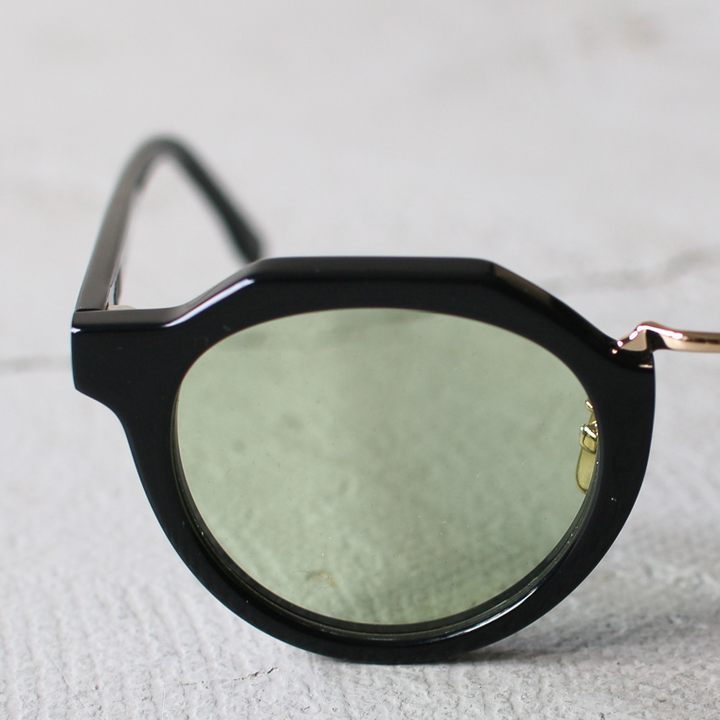 OWN EYEWEAR オウンアイウェア 