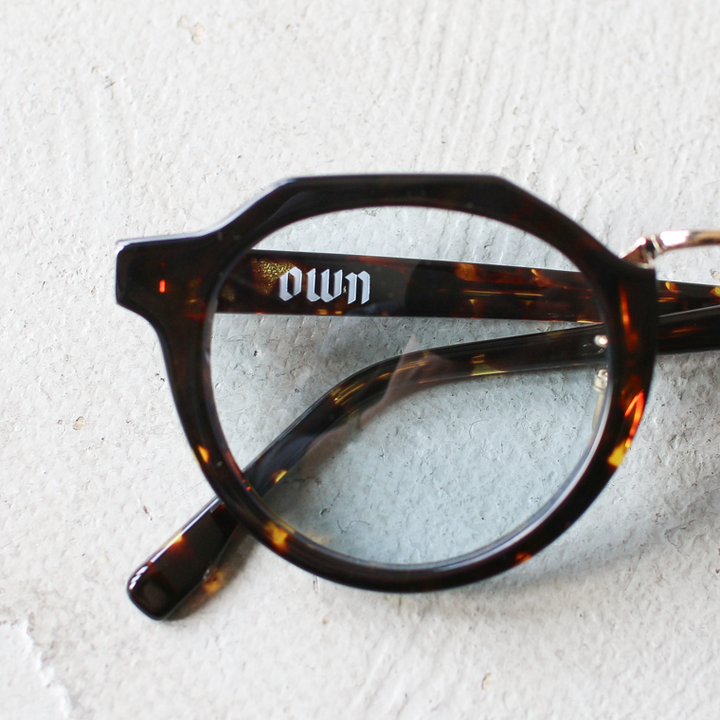 OWN EYEWEAR オウンアイウェア 