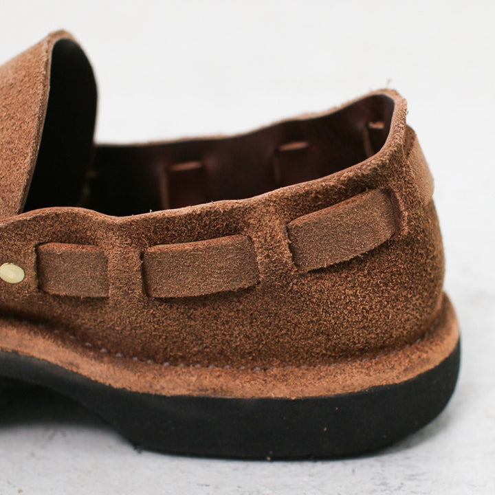 FERNAND LEATHER  MIDDLE ENGLISH  Brown Suede