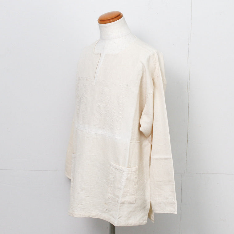 Del Sol  Guatemala quetzal long sleeve pullover shirt