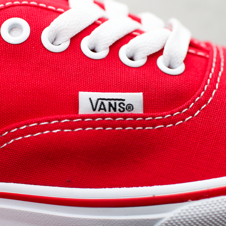 VANS  ヴァンズ    AUTHENTIC VN000EE3  レッド