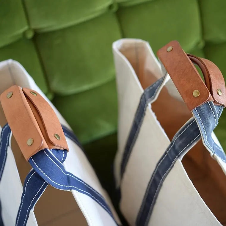 BARKOUTSIDERS  BLUE LINES TOTE 80&