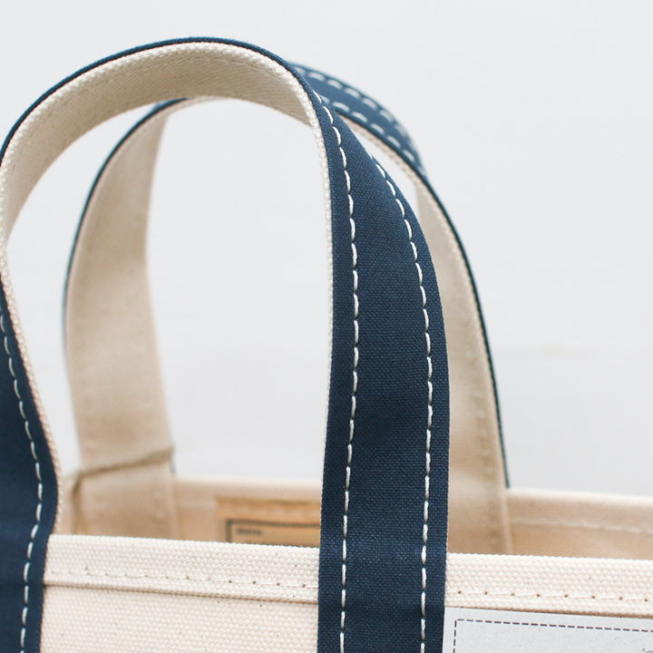 BARKOUTSIDERS  BLUE LINES TOTE 80&