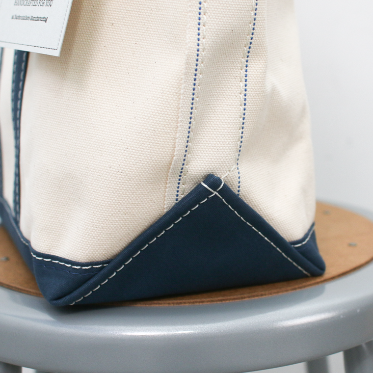 BARKOUTSIDERS  BLUE LINES TOTE 80&