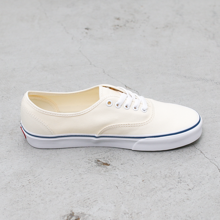 VANS  ヴァンズ    AUTHENTIC VN000EE3  ホワイト