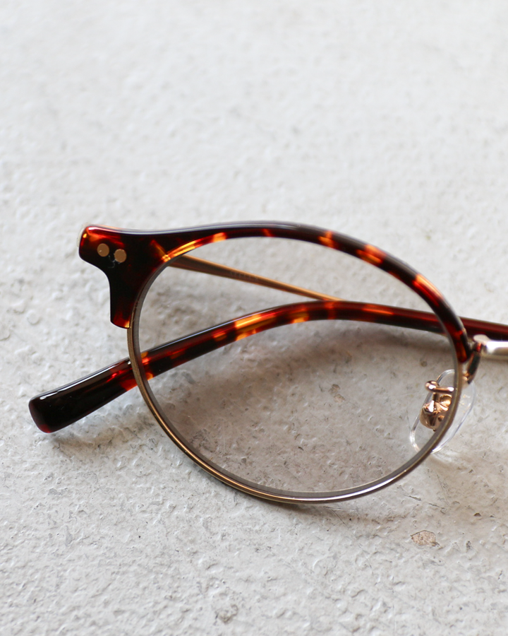 NEW. EYEWEAR STELLA