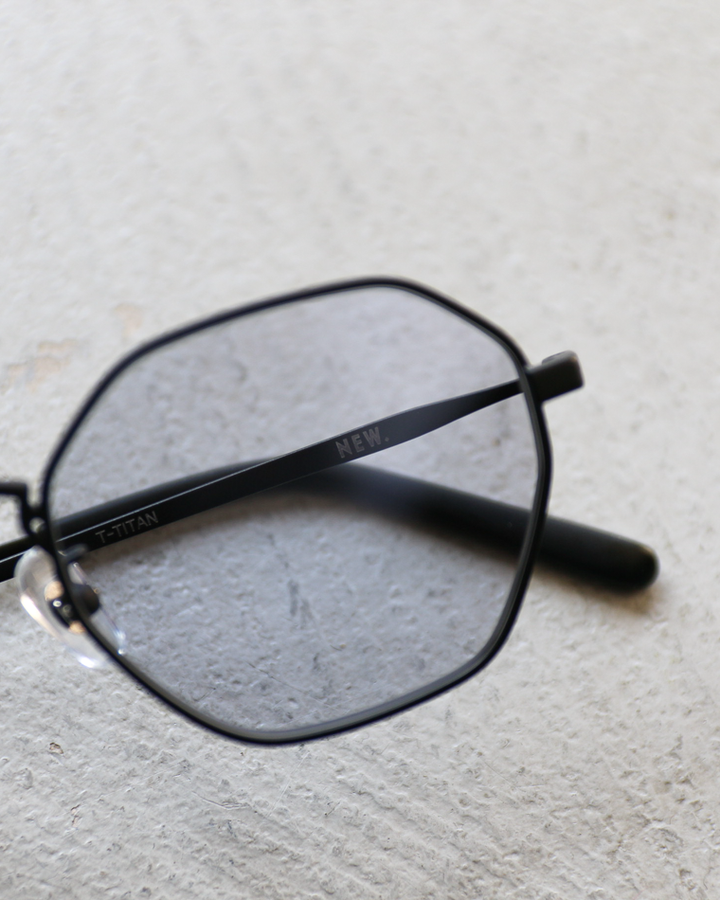 NEW. EYEWEAR ANNEX