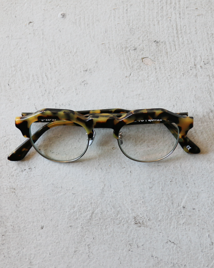 OWN EYEWEAR オウンアイウェア 