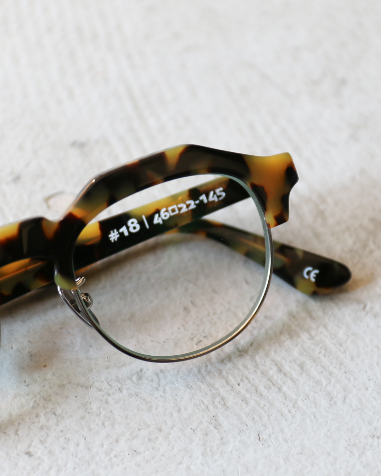 OWN EYEWEAR オウンアイウェア 