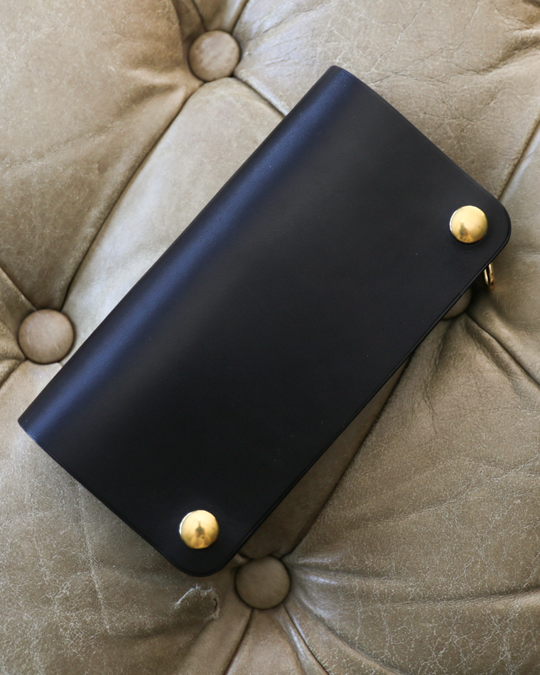 ITUAIS イトゥアイス 〜Diferente Series〜 CAVARO TRUCKER WALLET MARYAM HORSE BUTT Black