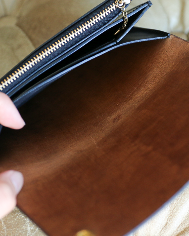 ITUAIS イトゥアイス 〜Diferente Series〜 CAVARO TRUCKER WALLET MARYAM HORSE BUTT Black