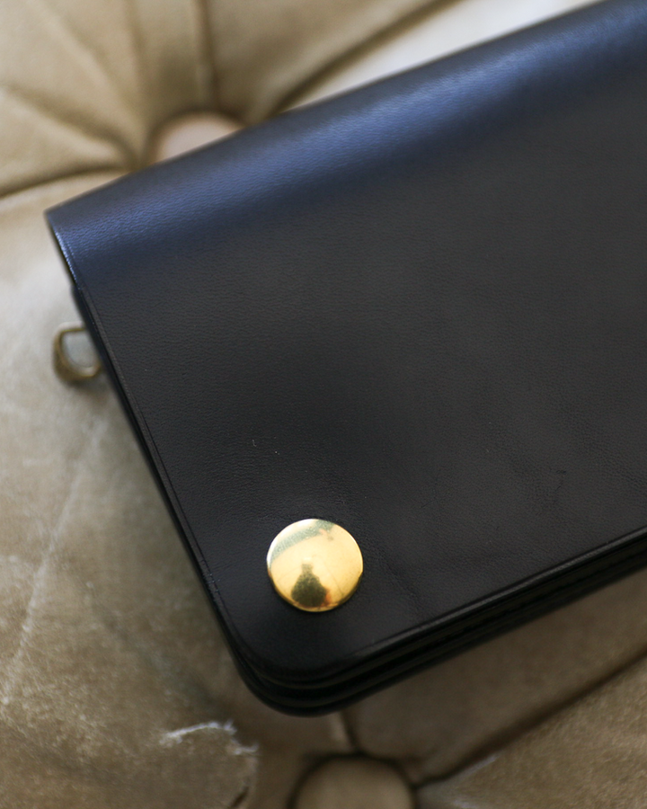ITUAIS イトゥアイス 〜Diferente Series〜 CAVARO TRUCKER WALLET MARYAM HORSE BUTT Black