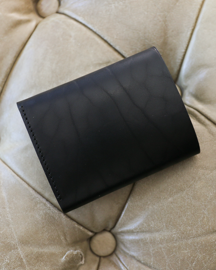 ITUAIS イトゥアイス 〜Diferente Series〜 CAVARO MINI WALLET MARYAM HORSE BUTT Black