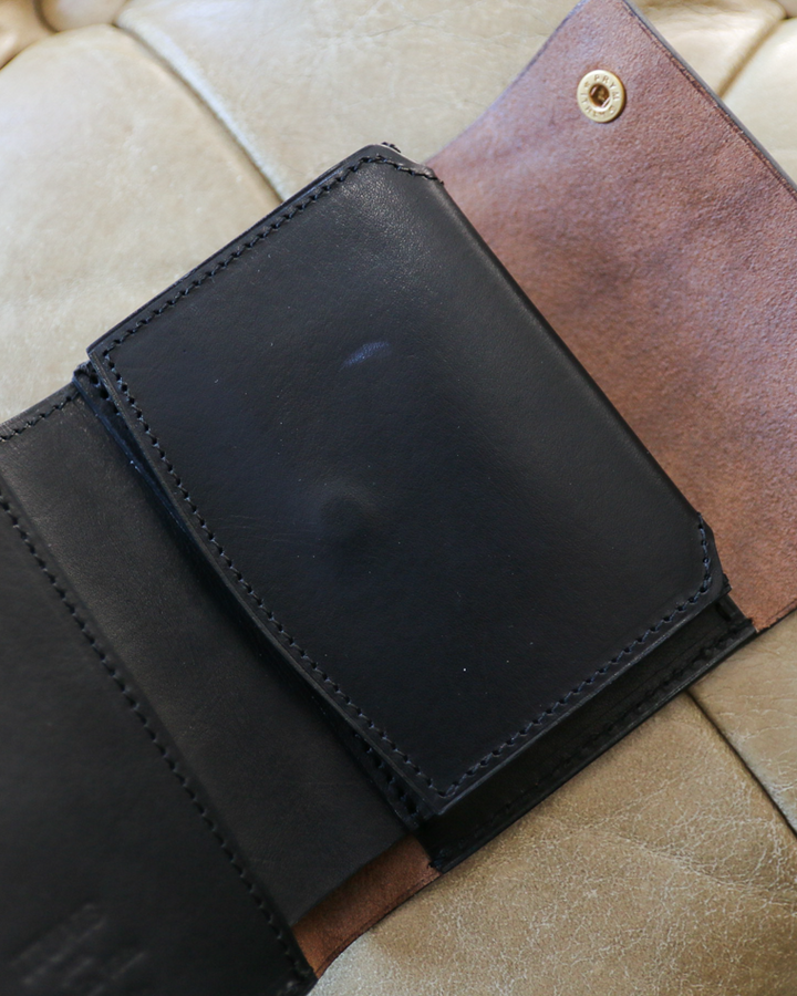 ITUAIS イトゥアイス 〜Diferente Series〜 CAVARO MINI WALLET MARYAM HORSE BUTT Black