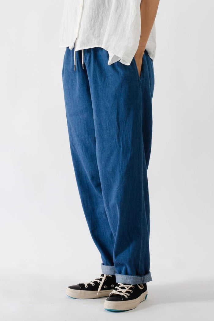 DELICIOUS デリシャス Light Denim Easy Pants Blue