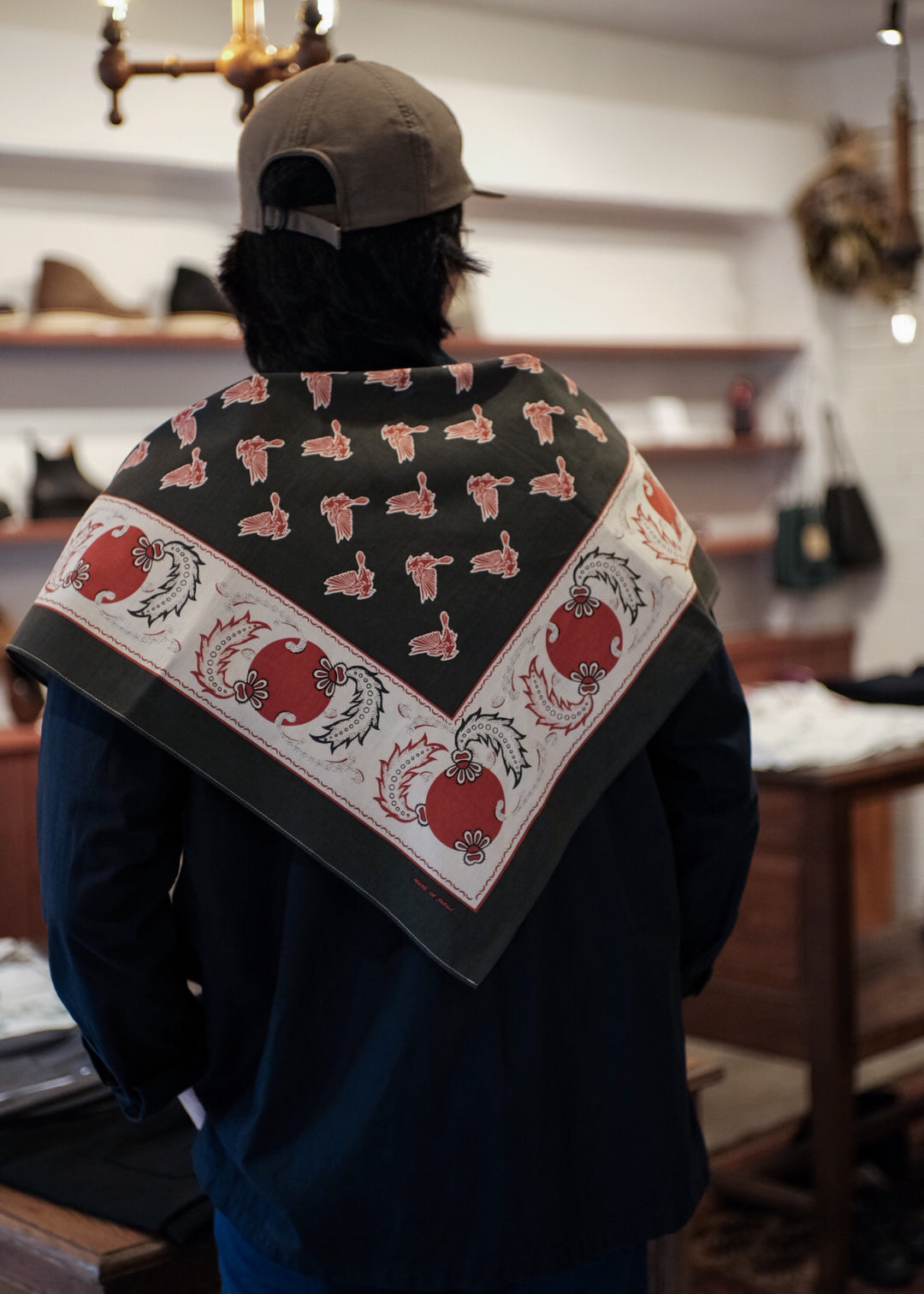【PATHLOW】One Ear Brand “Cardinal” 70×70