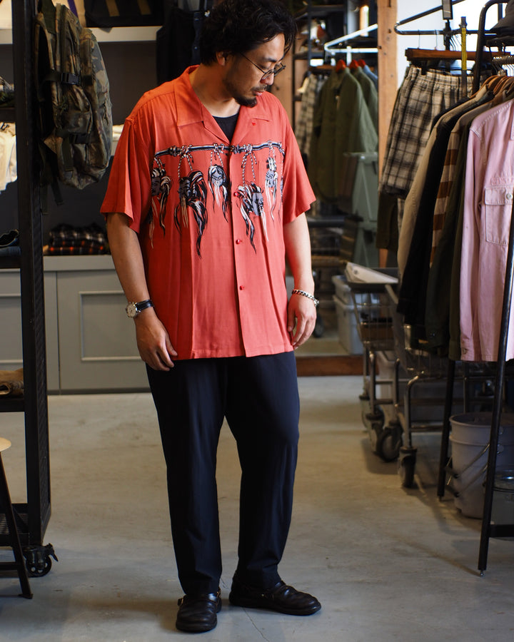 STAR OF HOLLYWOOD SH39705 / HOPSACK RAYON OPEN SHIRT “SHRUNKEN HEAD” RED