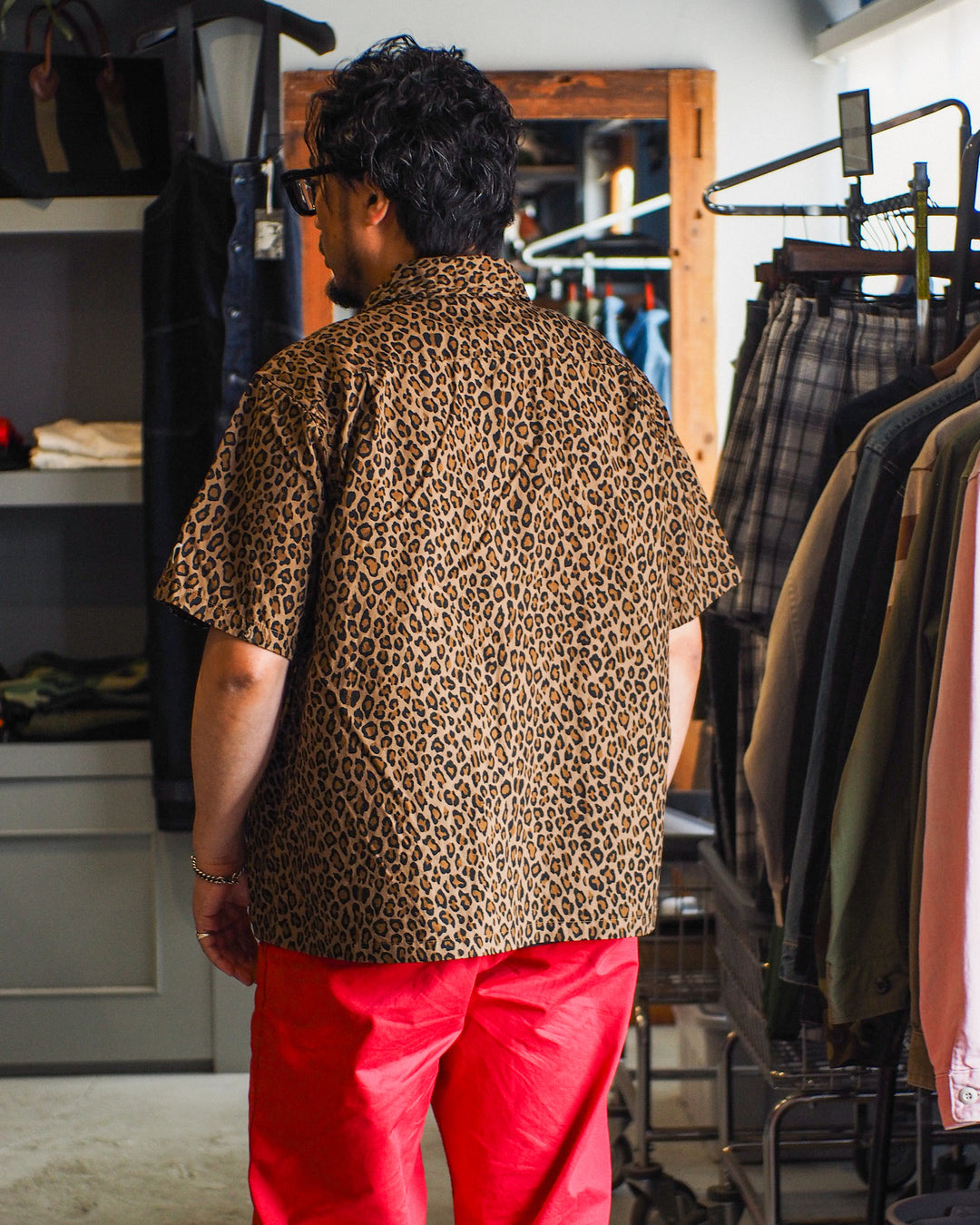 COLIMBO ZB-0314 MODEST OPEN COLLAR SHIRT "LEOPARD PATTERN"