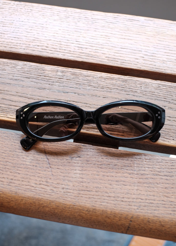 【PATHLOW】Authen Authen オーセンオーセン OVAL CAT EYE BLACK