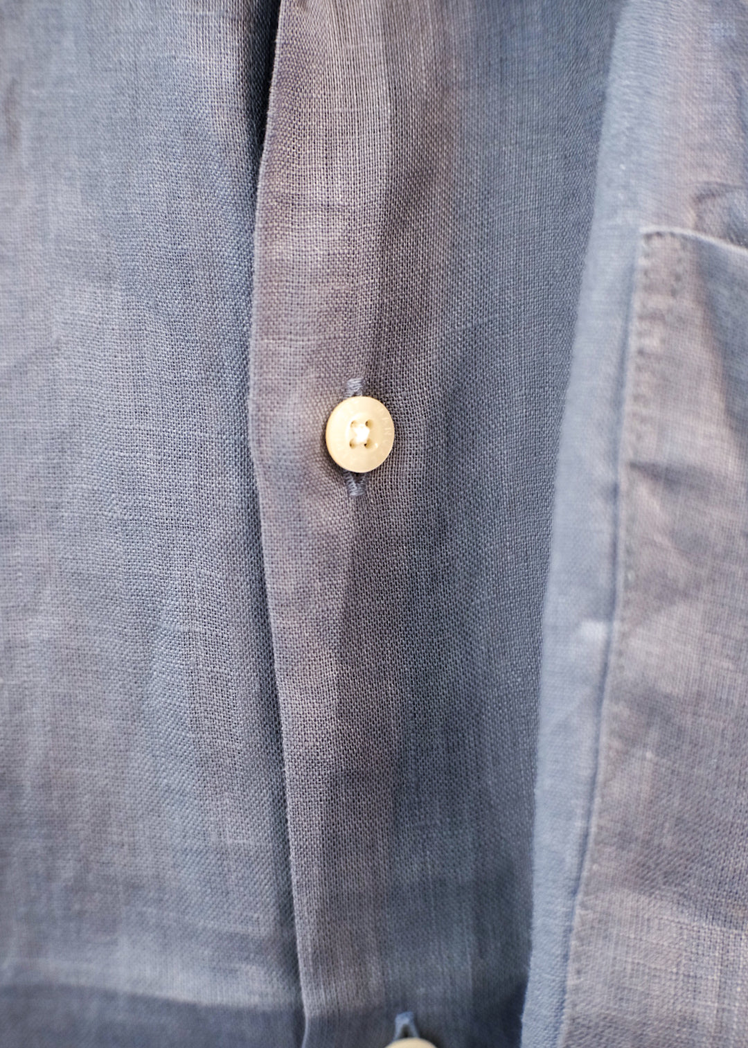 【PATHLOW】MANUAL ALPHABET 60/1 LINEN CANVAS LOOSE FIT R/C S/S SHIRTS BLUE