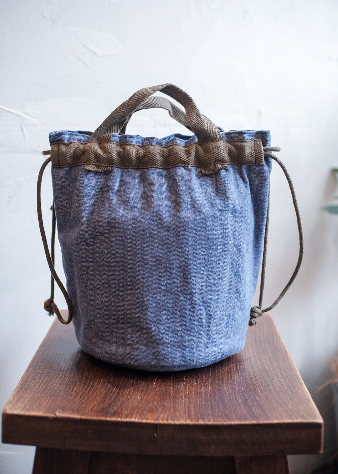 【PATHLOW】GENERAL THINGS ジェネラルシングス  まる底2WAYきんちゃくバッグ BLUE