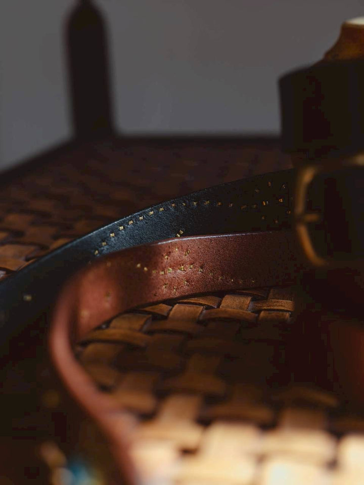 Nasngwam ナスングワム Studs Belt