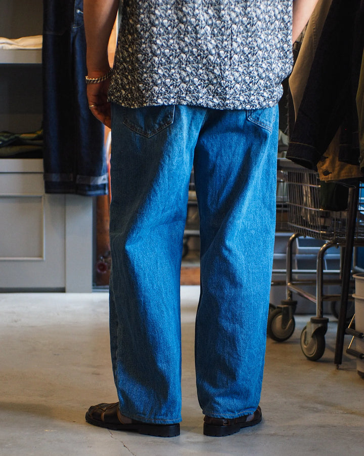 Used Levis 550 Remake Jeans 40-1