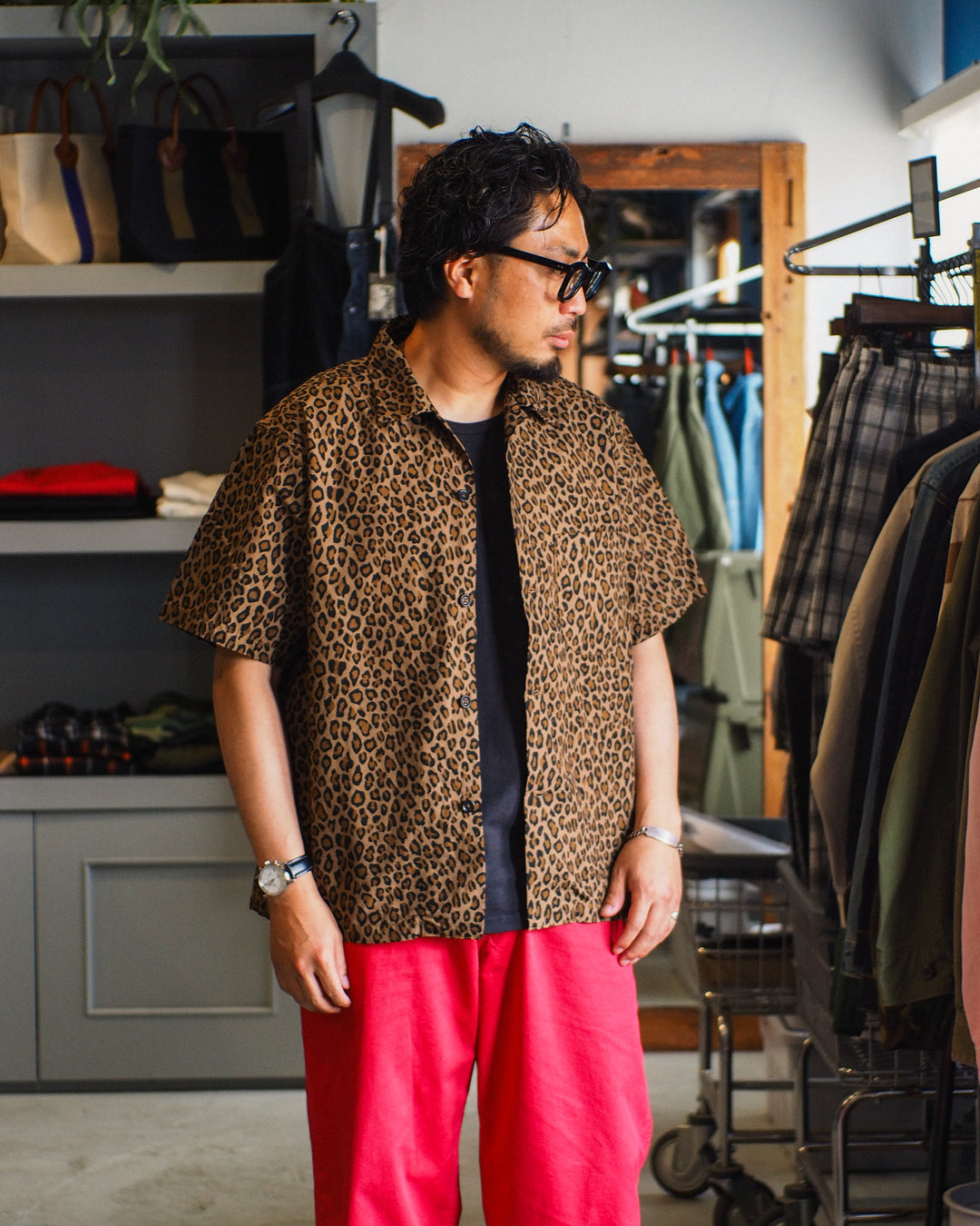 COLIMBO ZB-0314 MODEST OPEN COLLAR SHIRT "LEOPARD PATTERN"