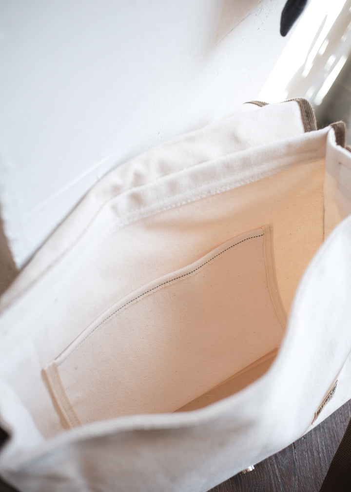 【PATHLOW】Fits Like A Hug  フィッツ ライク ア ハグ Shoulder Bag