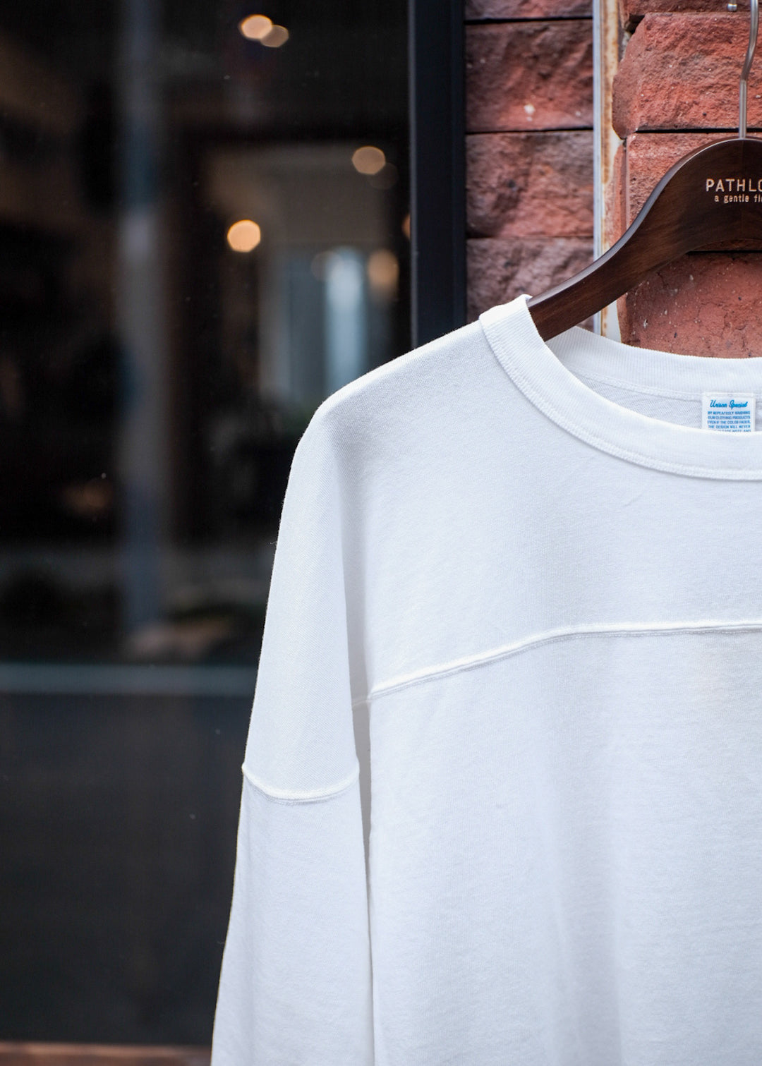 【PATHLOW】Unison Special C/R FOOTBALL TEE WHITE