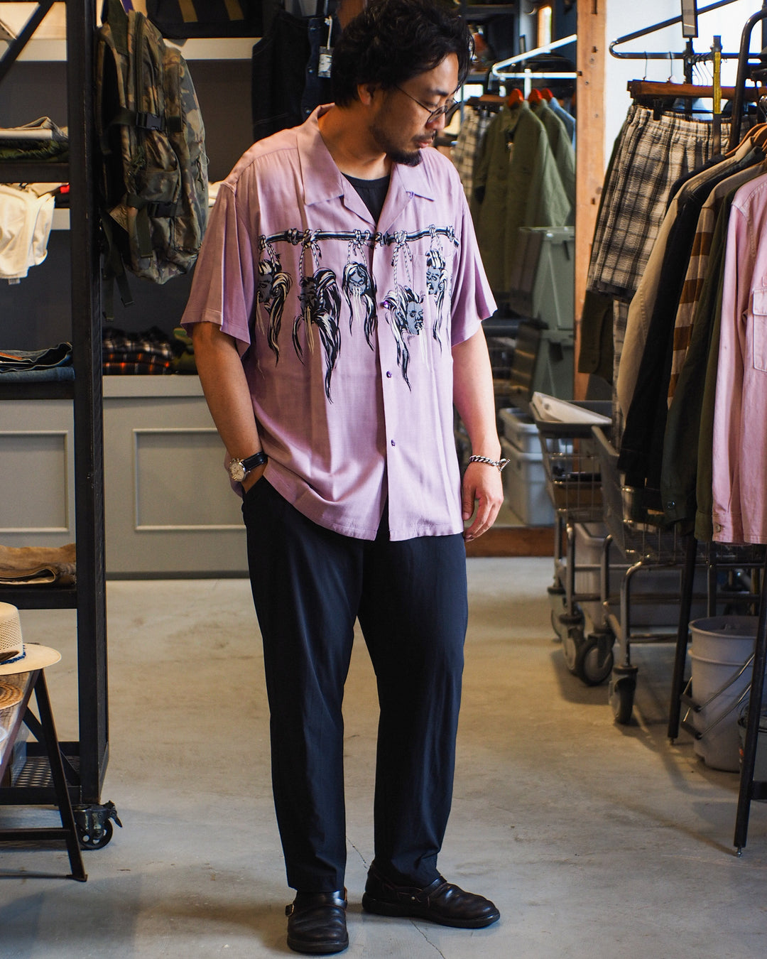 STAR OF HOLLYWOOD SH39705 / HOPSACK RAYON OPEN SHIRT “SHRUNKEN HEAD” Purple