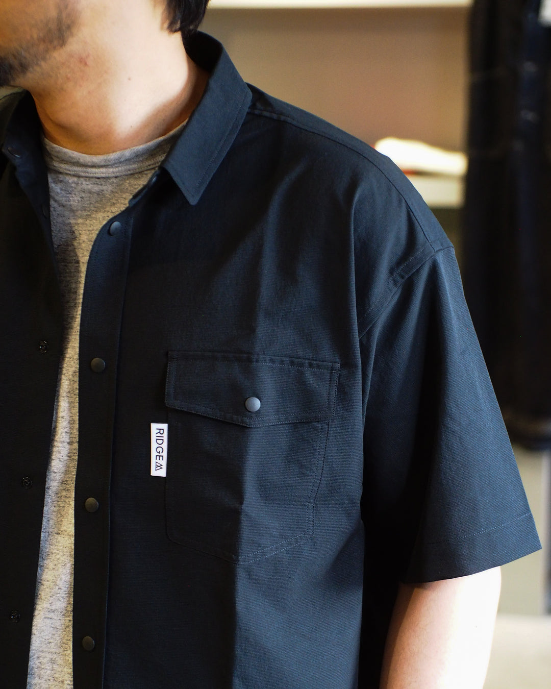 RIDGE MOUNTAIN GEAR Basic Short Sleeve Shirt Solid Black