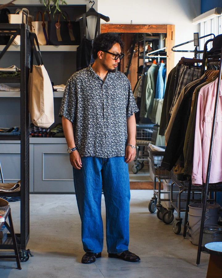 Used Levis 550 Remake Jeans 40-1