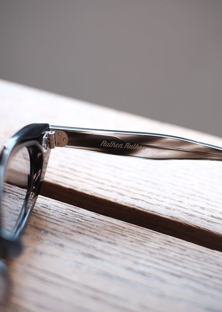 【PATHLOW】Authen Authen オーセンオーセン OVAL CAT EYE GREY